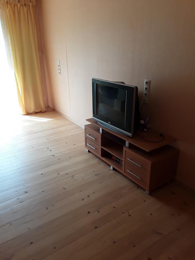 Apartment On Danyla Galytskogo 8A Morsjin Exteriör bild